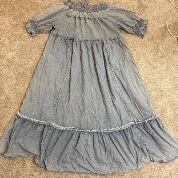 Free People One and Only Light Wash Denim Smocked Boho Midi Dress Large Cotton - Picture 4 of 10